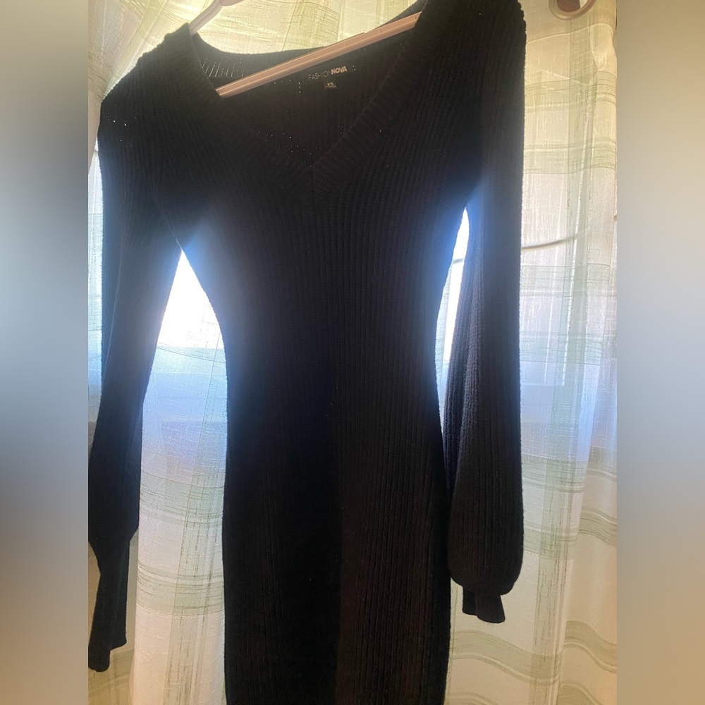 Fashion nova black sweater dress - Picture 3 of 4